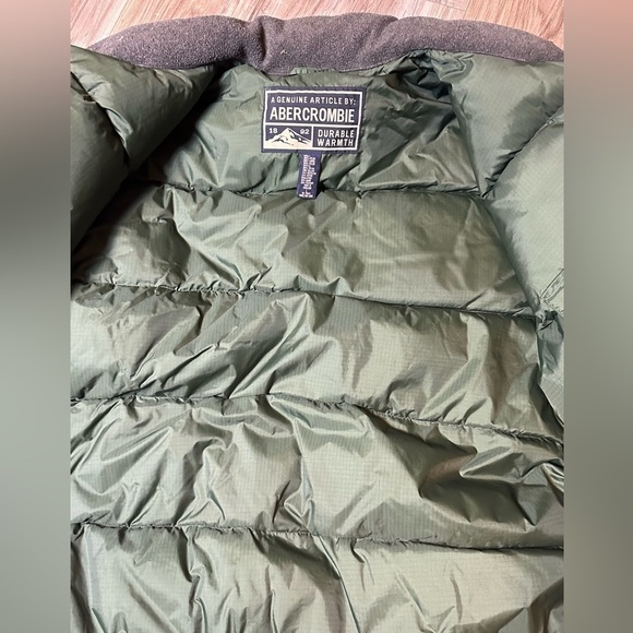 Abercrombie & Fitch Durable Warmth Down Puffer Coat Jacket Size Large Green EUC! - Picture 6 of 7
